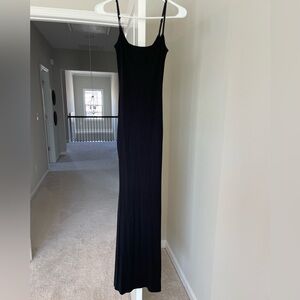 Brand new SKIMS lounge dress.🖤